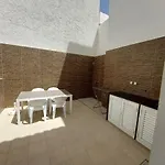 Апартаменти Encosta Do Sol